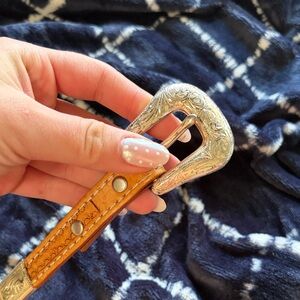 REAL LEATHER AND SILVER BELT - Western/Vintage!! 

#western #cowgirl #embedded